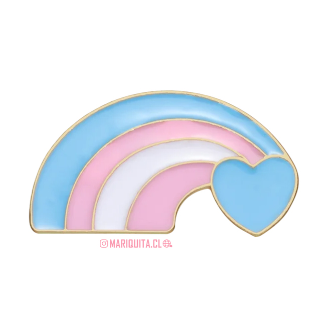 Pin Corazón y Arcoris Trans